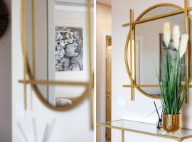 Modernus butas prie EŽERO，位于维尔纽斯的海滩酒店