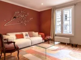 Authentique 2 chambres, Hyper centre, french Corner