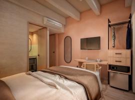 Hotel Tres Altares Sabaneta，位于萨瓦内塔的酒店