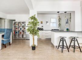 Condo Cabrinha - Direct on Kite Beach Cabarete，位于喀巴里特的酒店