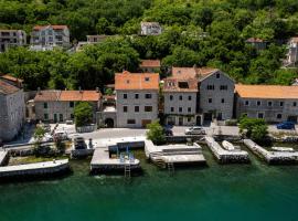 Historic Waterfront House，位于Muo的酒店