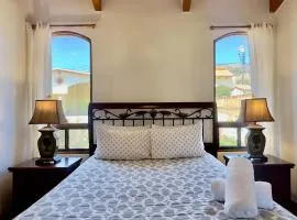 Puerto Nuevo Surf Casita Sonrisa 1 BR with pool