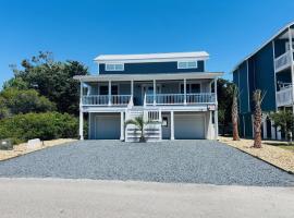 Buckeye's at the Beach Home，位于Monogram的酒店