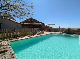 Gîte pour 11 pers. avec piscine, jardin clos et animaux admis - FR-1-653-277