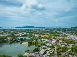 Antiya Hotel Phuket，位于普吉镇的酒店