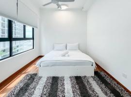 ICity Luxury Condo, 2bedroom - Free Parking, Netflix，位于莎阿南的酒店