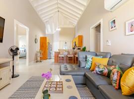 The Blue Jade Vacation Home，位于圣玛丽的酒店