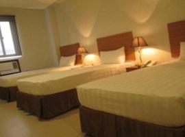 Mango Suites - Isabela，位于Santiago City的酒店
