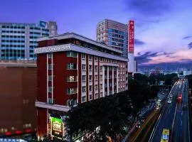 Orange Hotel Tianhe Gangding Metro Station