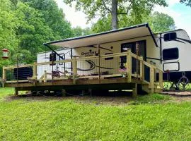 Jennys creekside bliss