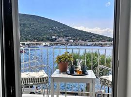 Kassi's seaside escape，位于Ayía Kiriakí的酒店