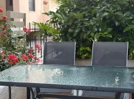 哈兰德里静谧花园套房