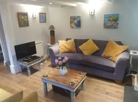 5 Glanrhaiadr Llangrannog