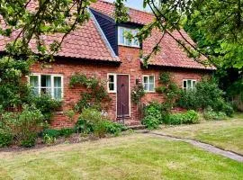 Locks Lane Cottage