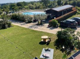 Agriturismo La Rondinella，位于多扎的酒店