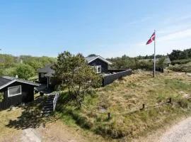 Stunning Home In Fanø With Wifi