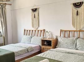 Tranquil Condo in Zamalek，位于开罗的酒店