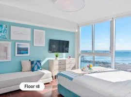 MVR - Direct Bay View - Corner Smart TV