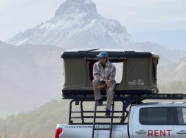 Camper camioneta equipada Coyhaique，位于埃尔布兰科的豪华帐篷