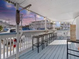 Shangri-La Escape-Steps to Beach and Marina-AC