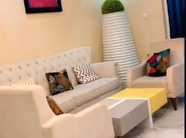 LATOTALE Maison Rufisque 20mn AIBD，位于Rufisque的酒店