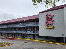 门罗维尔匹兹堡东红屋顶优质酒店，位于蒙罗维尔的酒店