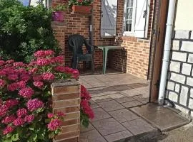 Appartement indépendant à Saran, proche Orléans - FR-1-590-574