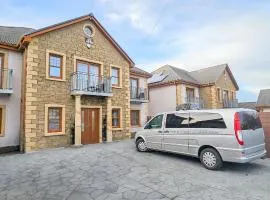 St Martins 12 Bedroom House - Tranent