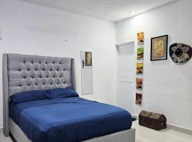 Pequeño departamento amueblado，位于钱波通的酒店