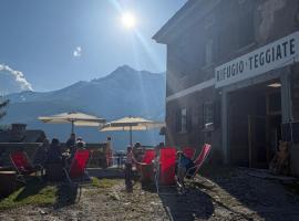 Rifugio Teggiate，位于马代西莫的青旅