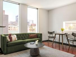 Sonder by Marriott Bonvoy Ida Apartments Downtown，位于凤凰城的酒店