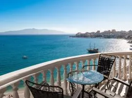 Hotel Monte Carlo - Rooftop Pool