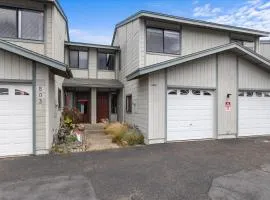 Cozy Condo-Spring Special 3/1 thru 5/21