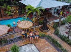 Arenal Hostel Resort