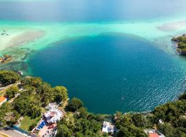 Villas Tucan Bacalar Lagoon Front，位于巴卡拉尔的酒店