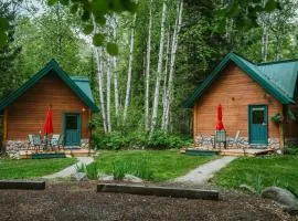 小溪对面小屋旅馆