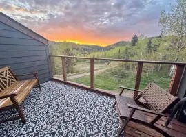 Mountainside Ski-In/Ski-Out | Pool & Hot Tub