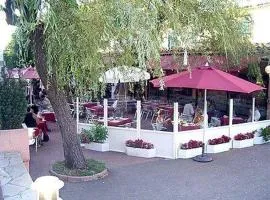 文艺复兴酒店