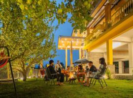 The Hosteller Old Manali, Manu Temple，位于马拉里的酒店