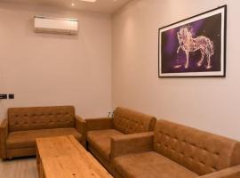 Hotel Shehnai Garden，位于Chhatarpur的酒店