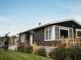 The Woodshed - Hot Stone Sauna & Ice Bath