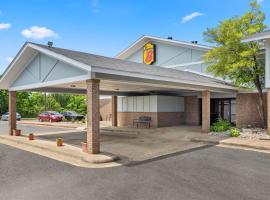 哈里森速8酒店，位于哈里森的酒店