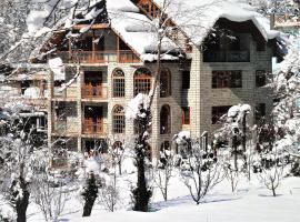 Silverstone Mansions Cottages，位于马拉里的酒店