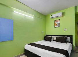 Super Hotel O Grand Hotel And Lodge，位于Sangāreddi的酒店