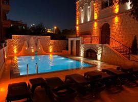 Rustic Caves，位于格雷梅的酒店