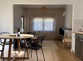 25 Young - 3 Bed, 1 Bath，位于塔南达的酒店
