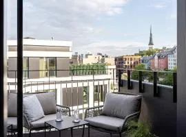 Luxury seaside penthouse with a view of the old town