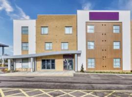 Modern EnSuite short drive from Silverstone Circuit Buckingham Old Gaol，位于白金汉的酒店