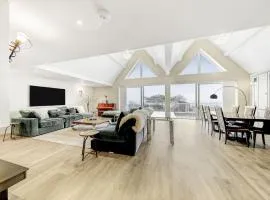 Spindrift - stunning beachfront residence