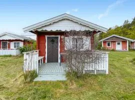 1 Bedroom Awesome Home In Byxelkrok